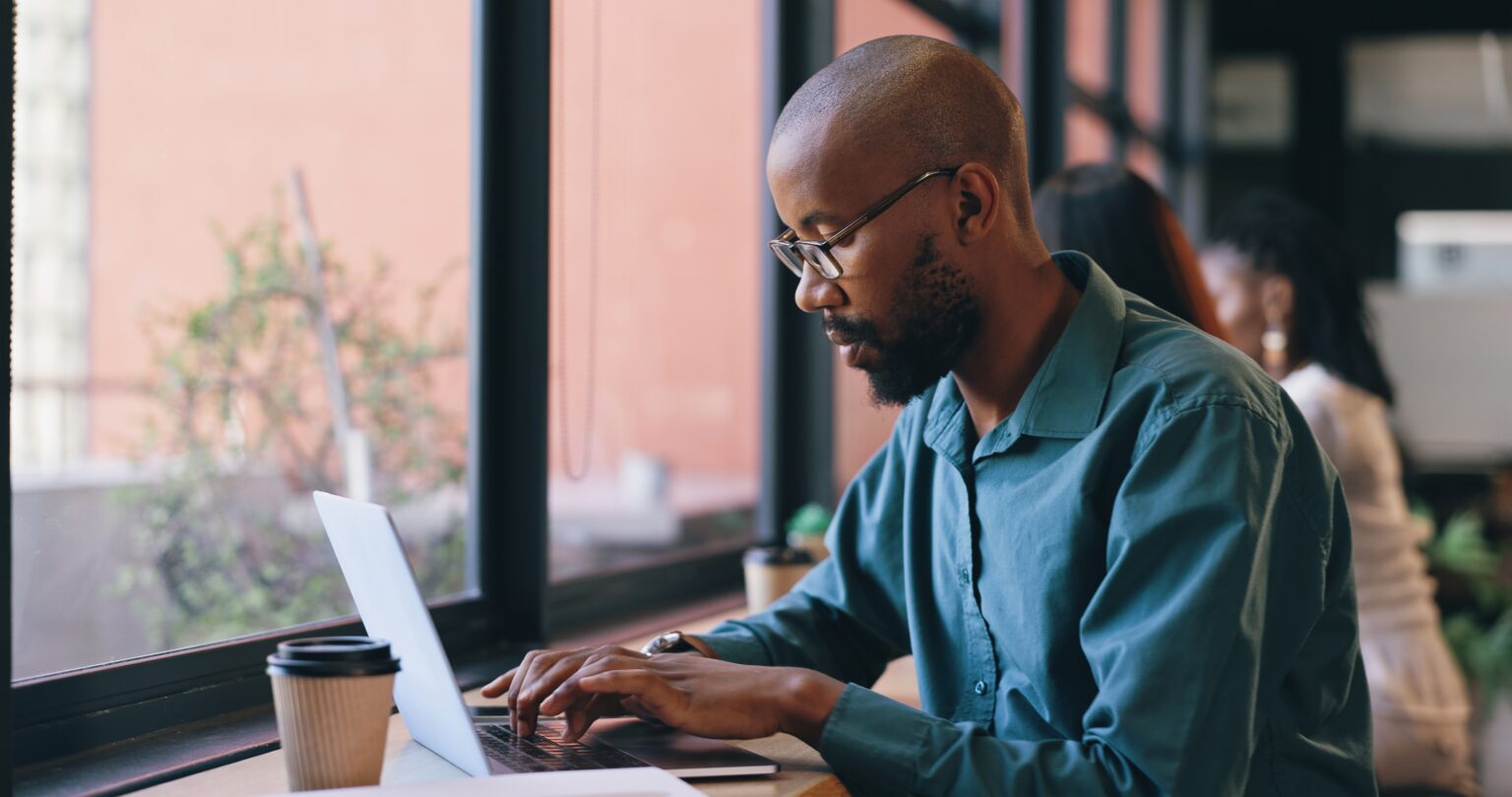 Azure Virtual Desktop Pros/Cons, Pricing & Top 5 Alternatives